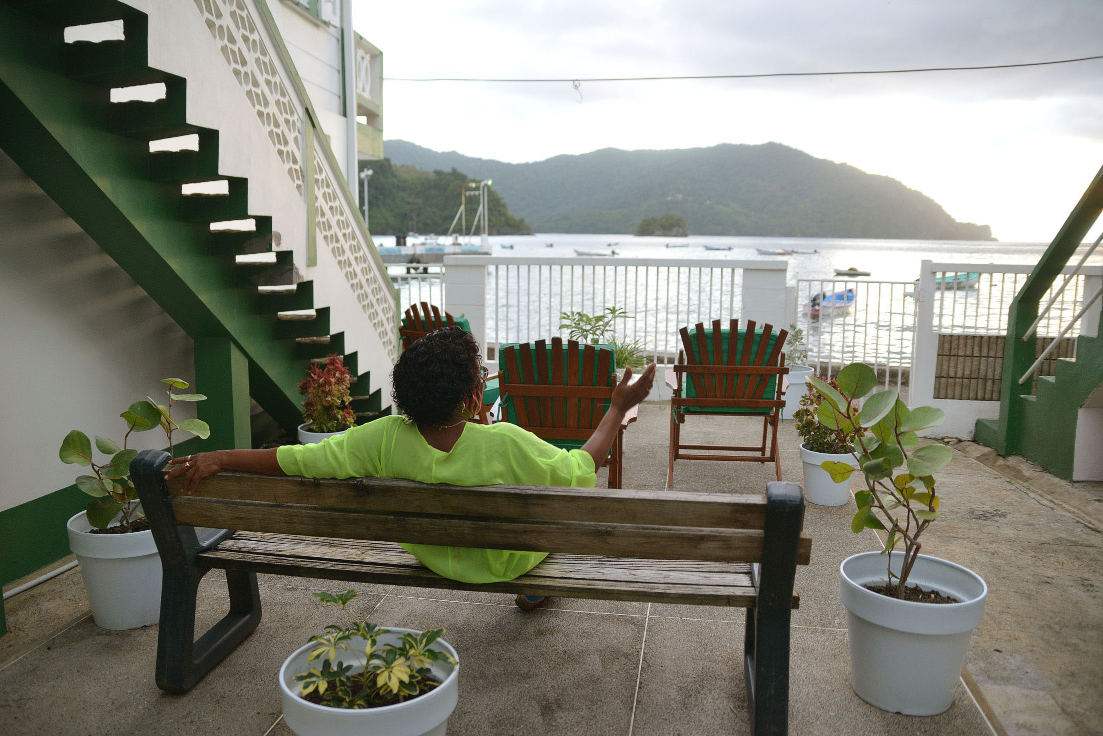 the-cholson-chalets-beachfront-traditional-guest-house-accommodation-charlotteville-tobago-24